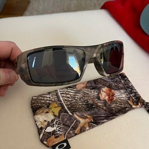 Oakley Limited edition Realtree Camo Gascan sunglasses
